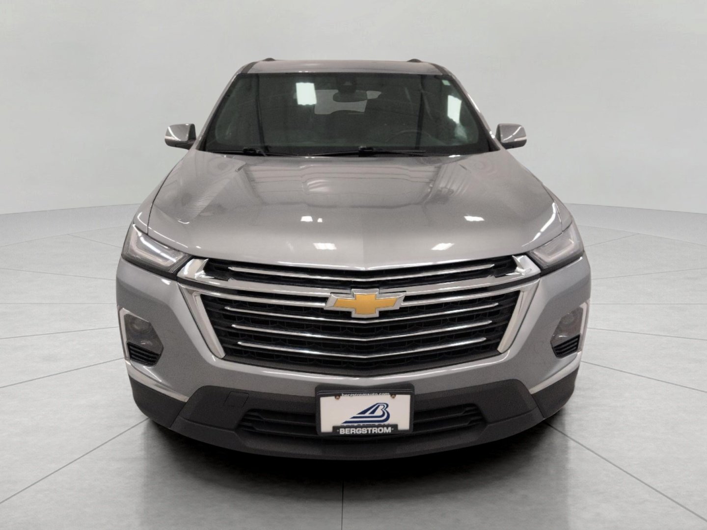 Used 2023 Chevrolet Traverse LT w/ LPO, Floor Liner Package AWD/4WD image 14