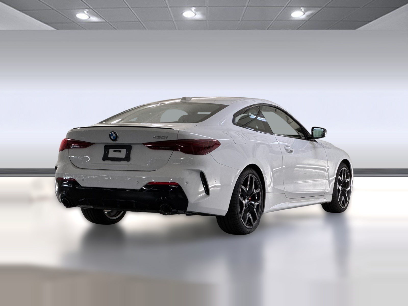 Used 2026 BMW 430i Coupe w/ M Sport Package RWD image 8