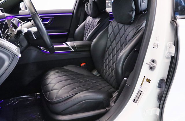 Used 2023 Mercedes-Benz S 580 4MATIC Sedan w/ AMG Line image 22