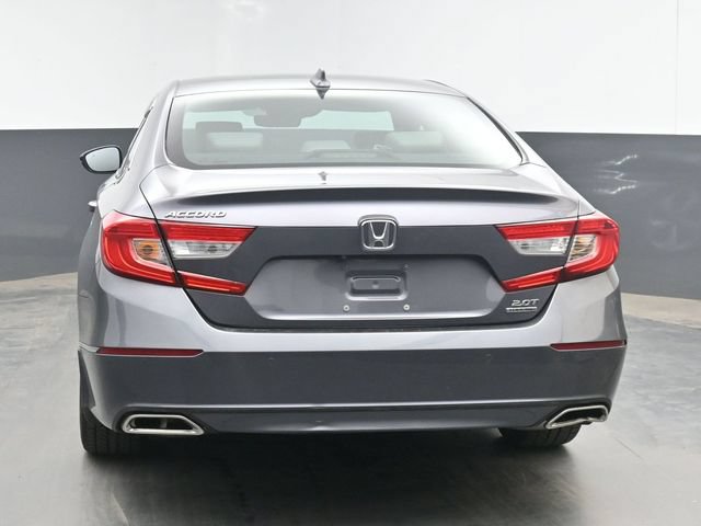 Used 2018 Honda Accord Touring image 9