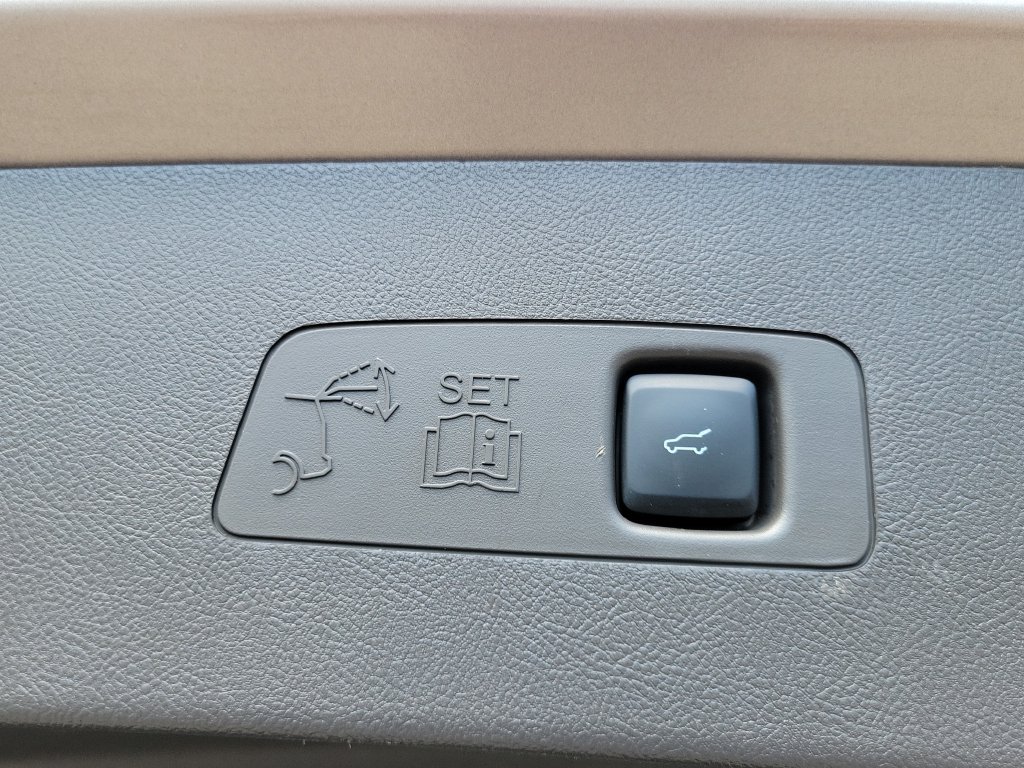 Certified 2021 Lincoln Corsair FWD image 7