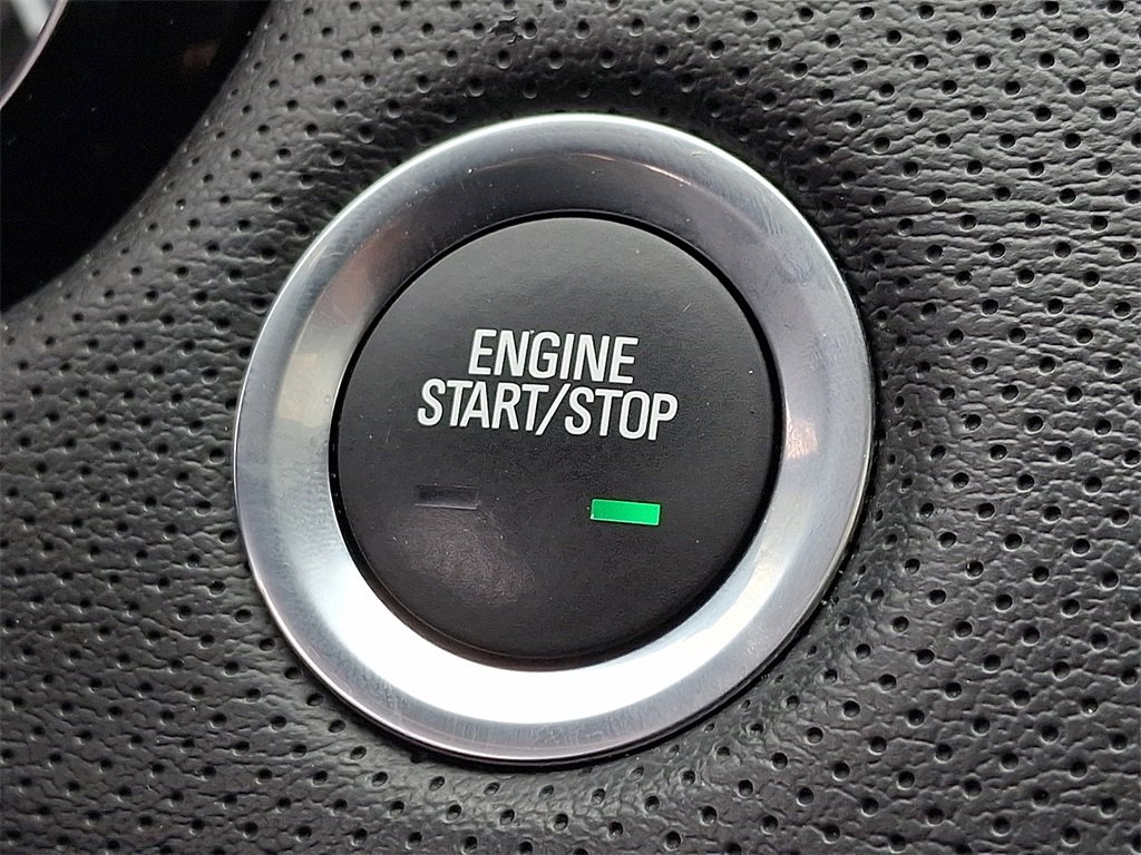 Certified 2019 Cadillac XT5 Premium Luxury image 30