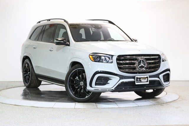 Used 2024 Mercedes-Benz GLS 580 4MATIC image 1