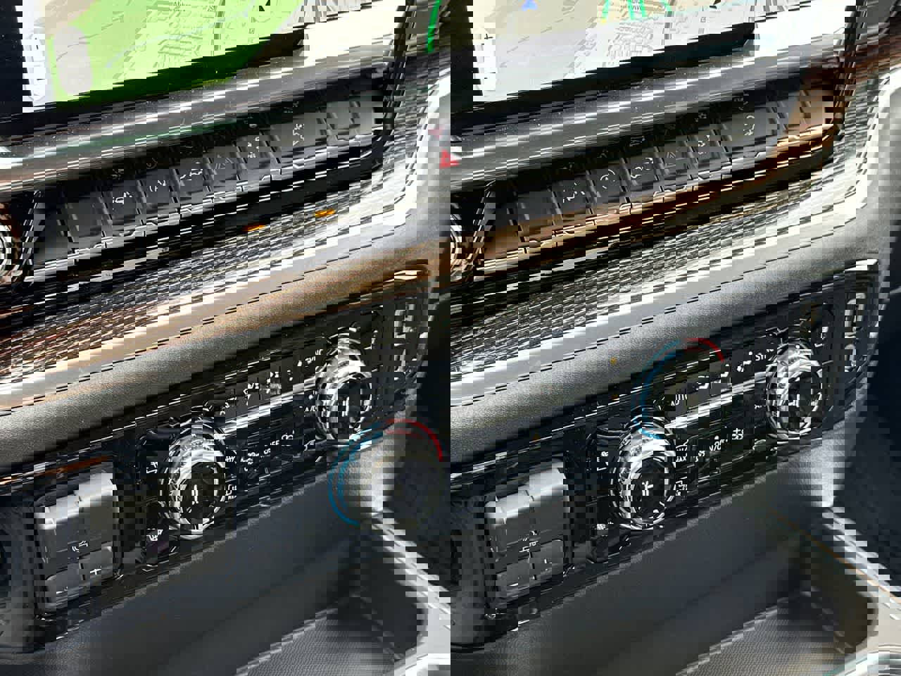 New 2026 GMC Sierra 1500 Elevation image 27