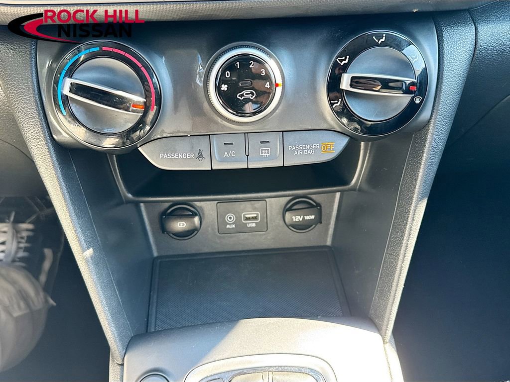 Used 2020 Hyundai Kona SEL w/ Cargo Package image 14