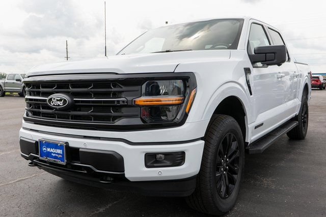 New 2026 Ford F150 XLT w/ Equipment Group 302A MID AWD/4WD image 2