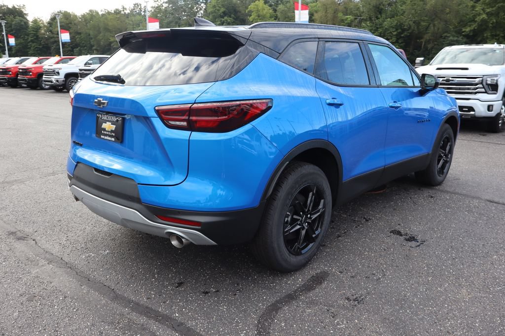 New 2026 Chevrolet Blazer LT w/ Midnight/Sport Edition FWD image 21