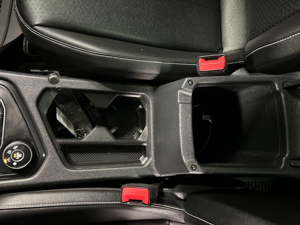 Used 2022 Volkswagen Tiguan SE R-Line image 19