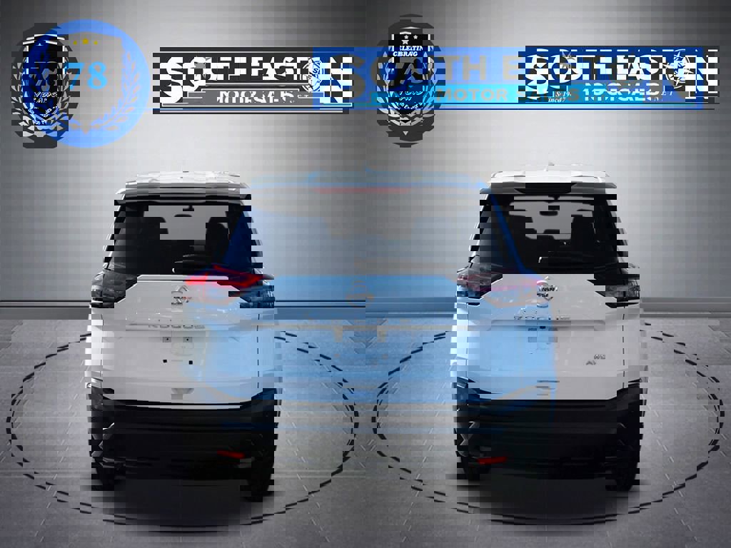 Used 2021 Nissan Rogue S image 4