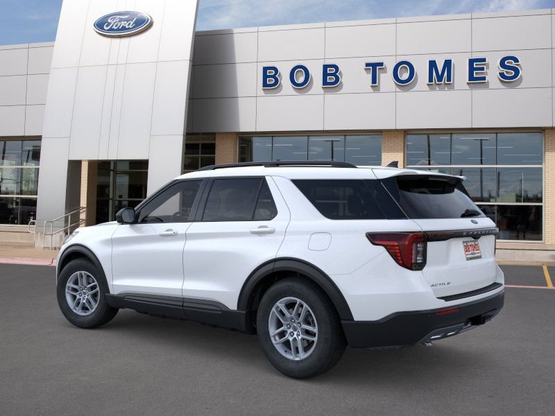 New 2026 Ford Explorer Active w/ Active Comfort Package RWD image 4