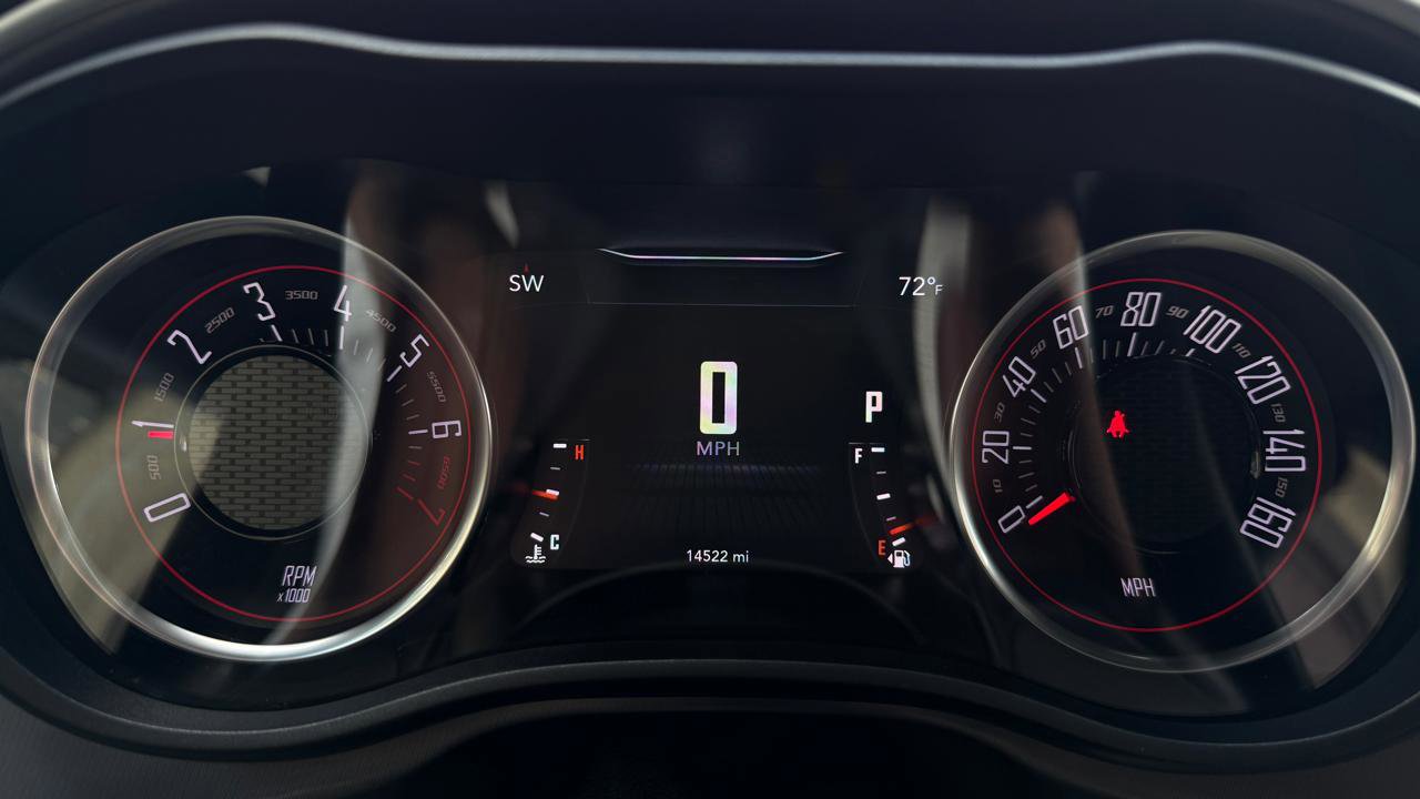 Used 2020 Dodge Challenger SXT RWD image 12