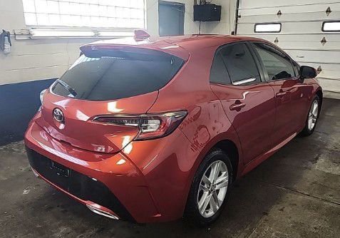 Used 2020 Toyota Corolla SE image 3