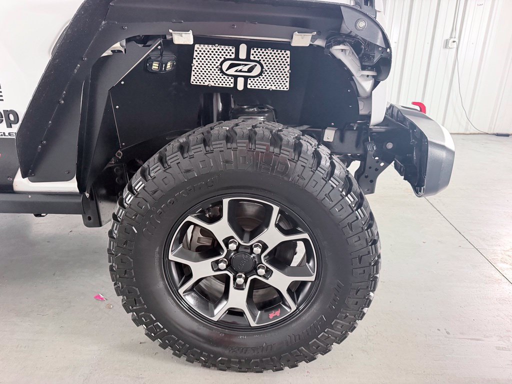 Used 2022 Jeep Wrangler Sport AWD/4WD image 4