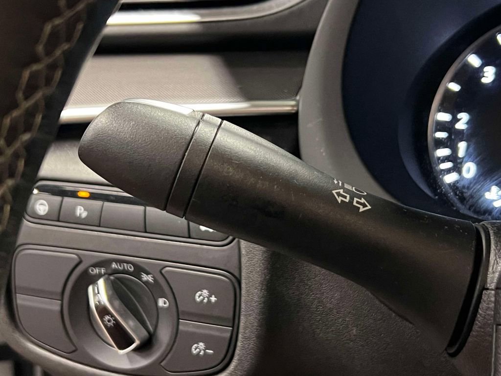 Used 2023 INFINITI QX50 Pure AWD/4WD image 30