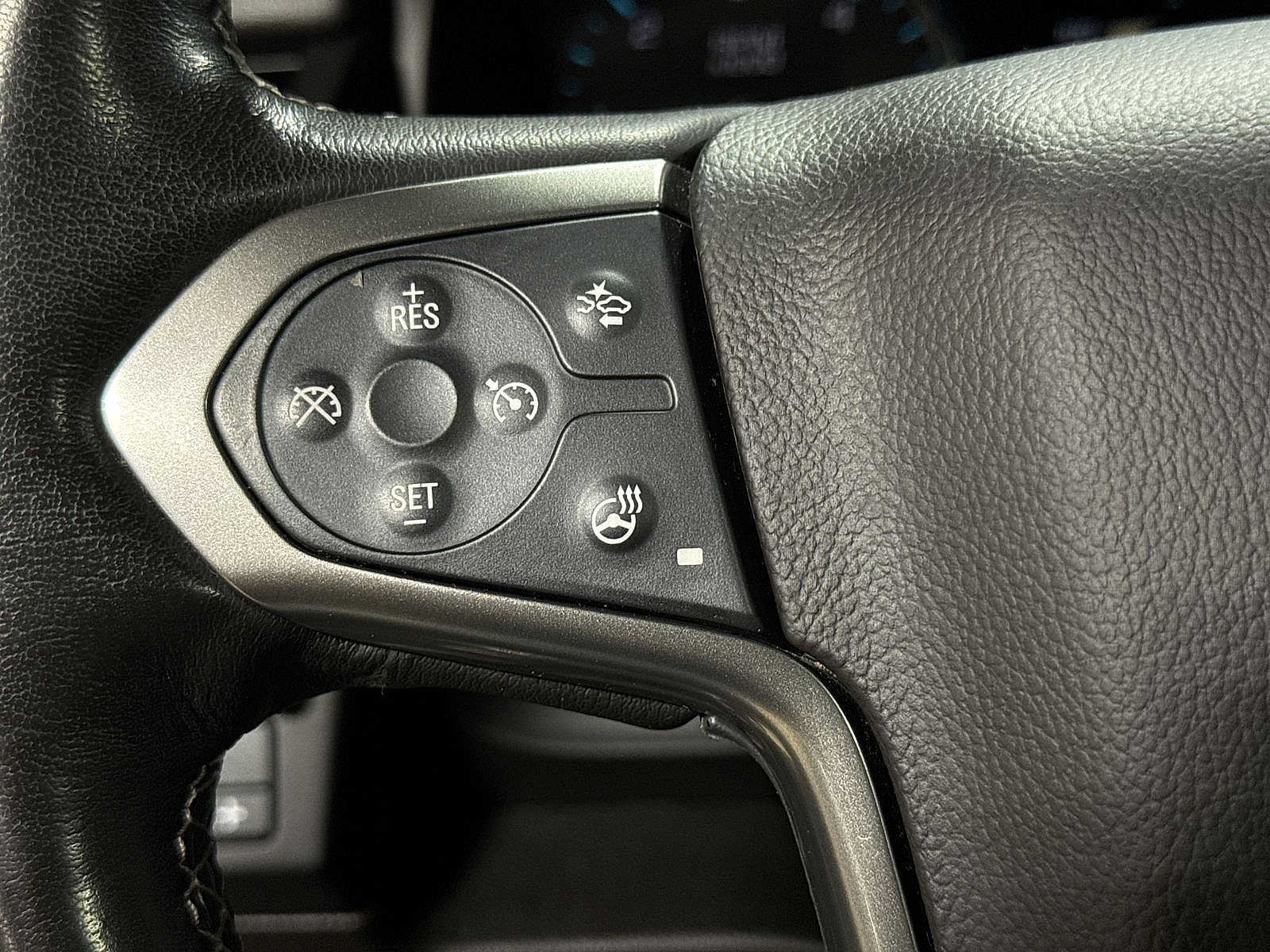 Used 2019 Chevrolet Tahoe Premier AWD/4WD image 38