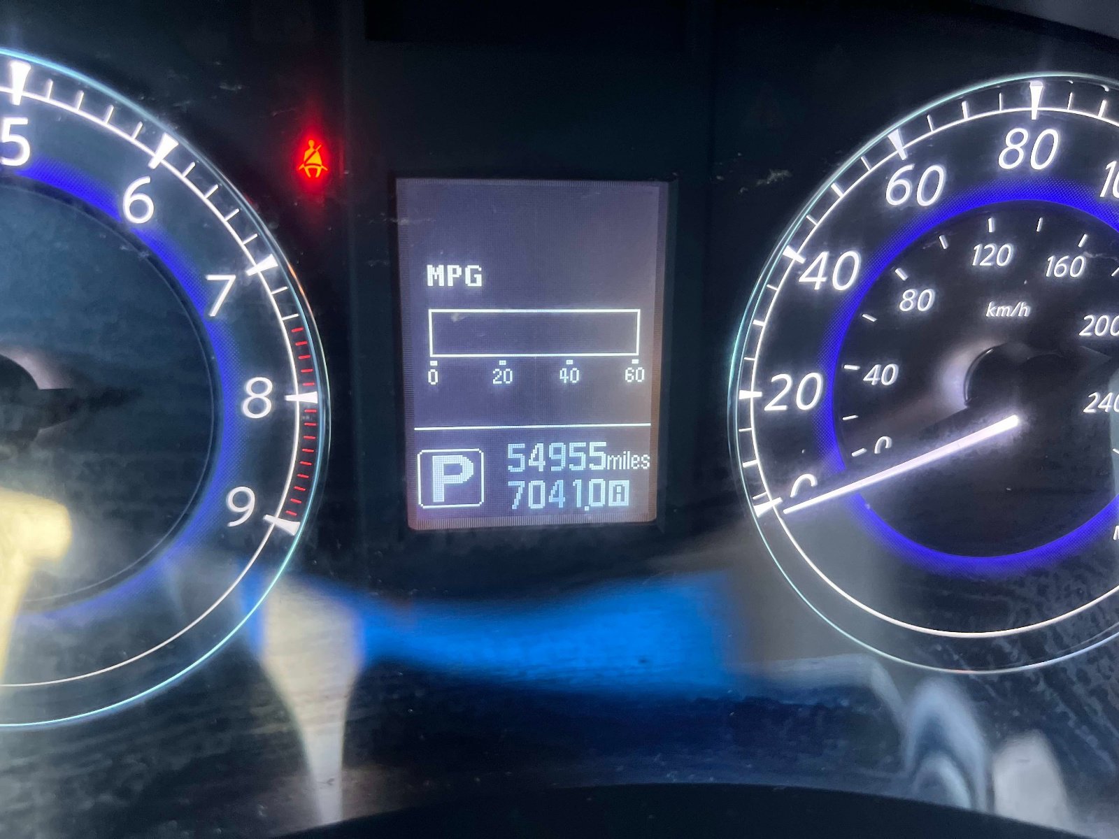 Used 2016 INFINITI QX50 2WD w/ Deluxe Touring Package image 12