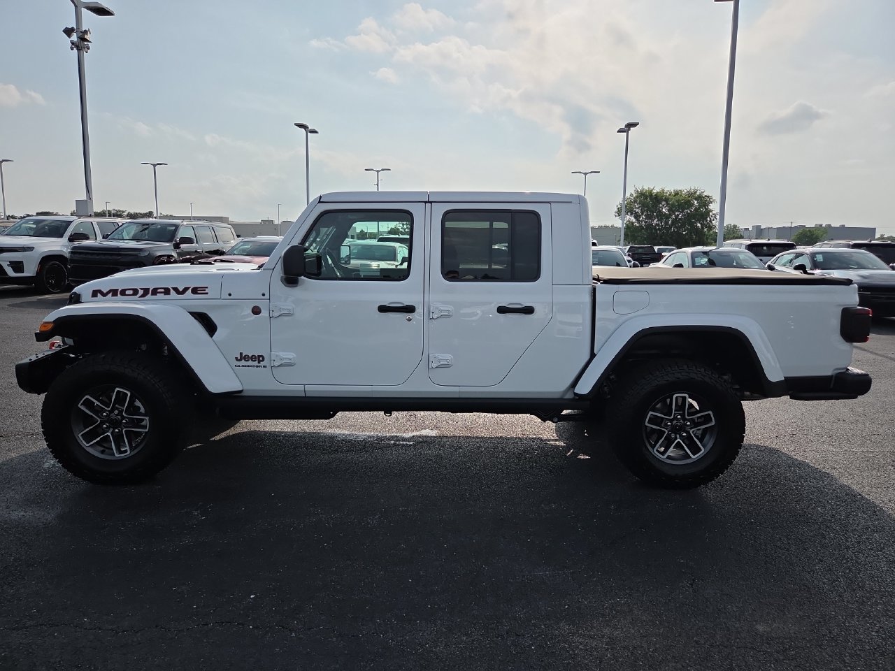 New 2026 Jeep Gladiator Mojave AWD/4WD image 4