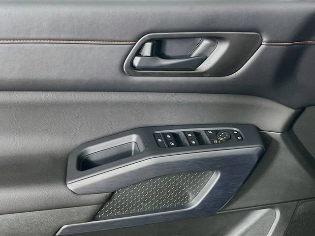 New 2026 Nissan Pathfinder Rock Creek AWD/4WD image 17