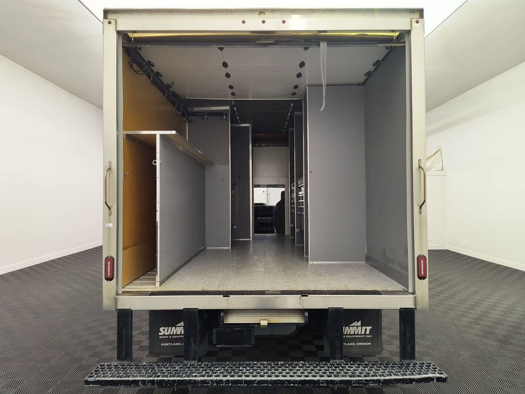 Used 2021 Ford E-450 and Econoline 450 Super Duty w/ Power Windows & Locks Group image 15