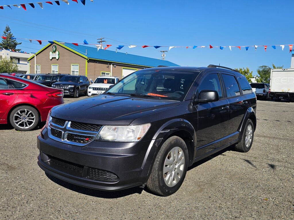 Used 2019 Dodge Journey SE image 3