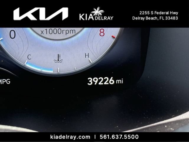 Used 2023 Hyundai Santa Fe SEL w/ Premium Package FWD image 34