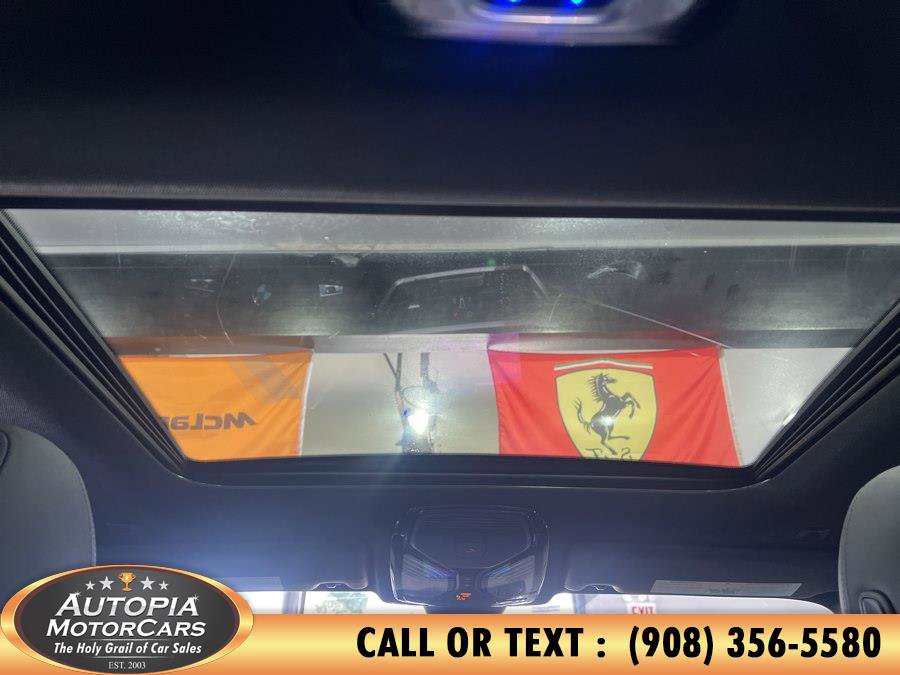 Used 2021 BMW 330i Sedan w/ Premium Package image 23