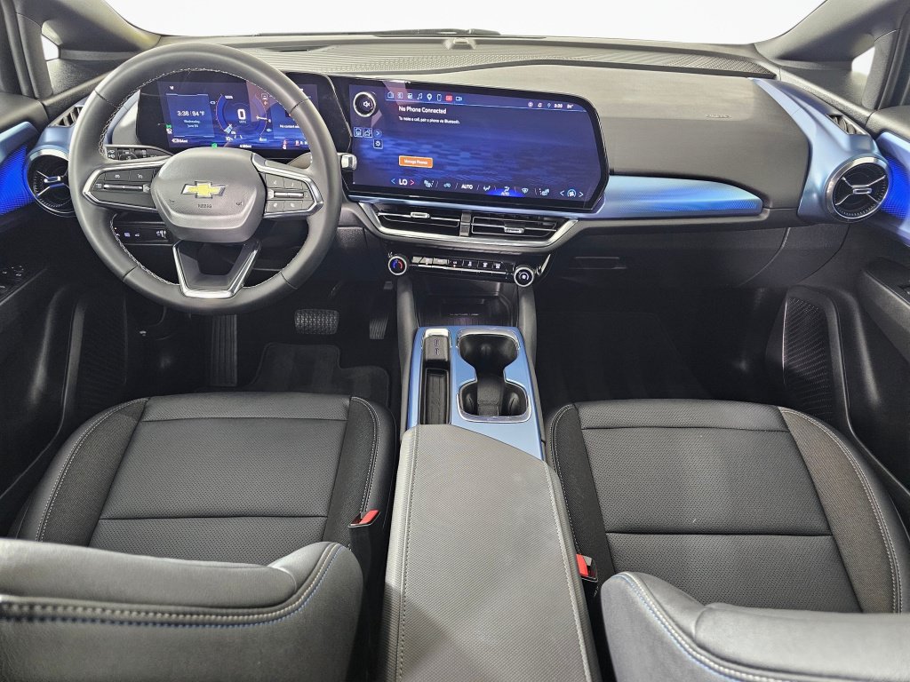 Used 2026 Chevrolet Equinox EV LT FWD image 19