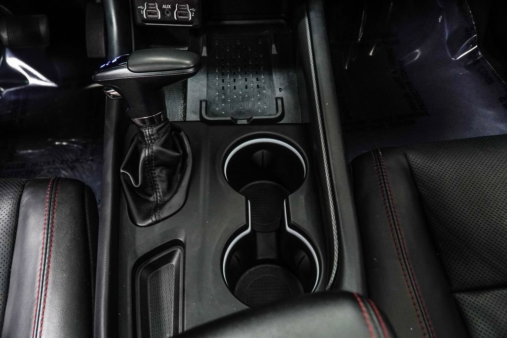 Used 2025 Dodge Durango GT AWD/4WD image 19