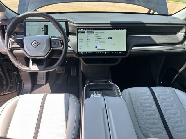 Used 2025 Rivian R1S Adventure AWD/4WD image 21