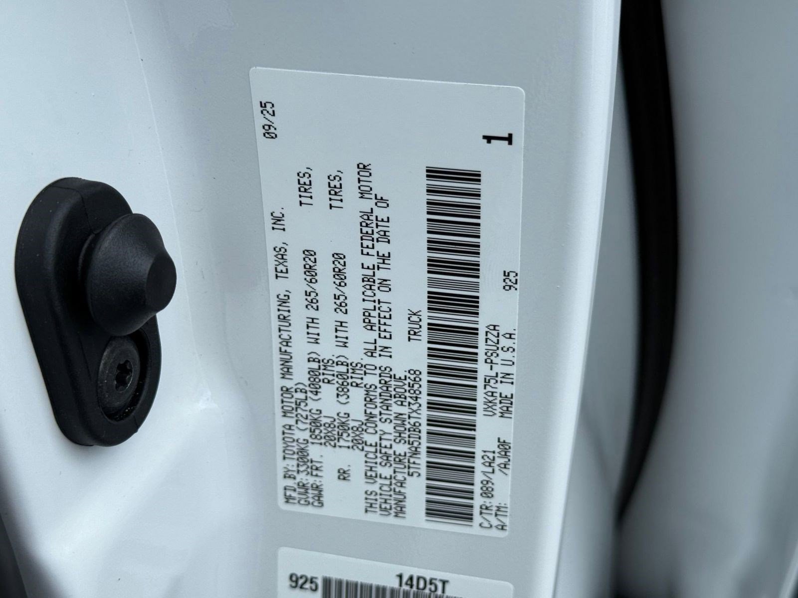 New 2026 Toyota Tundra Platinum image 23