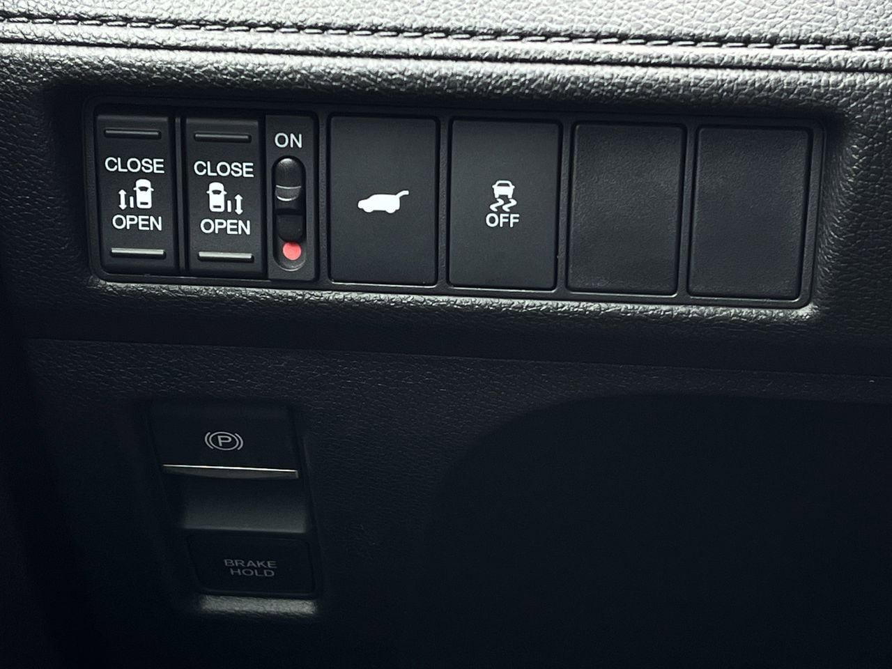 Used 2025 Honda Odyssey Sport-L image 19