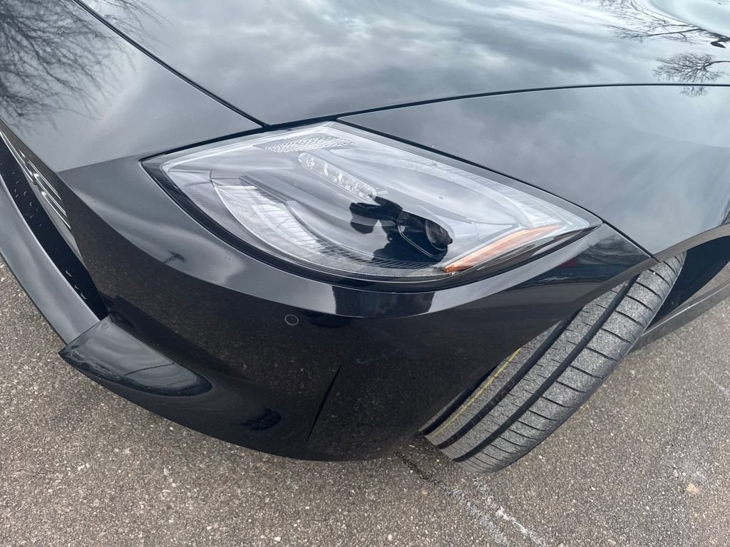 Used 2024 Nissan Z Performance w/ Floor Mat Package image 34