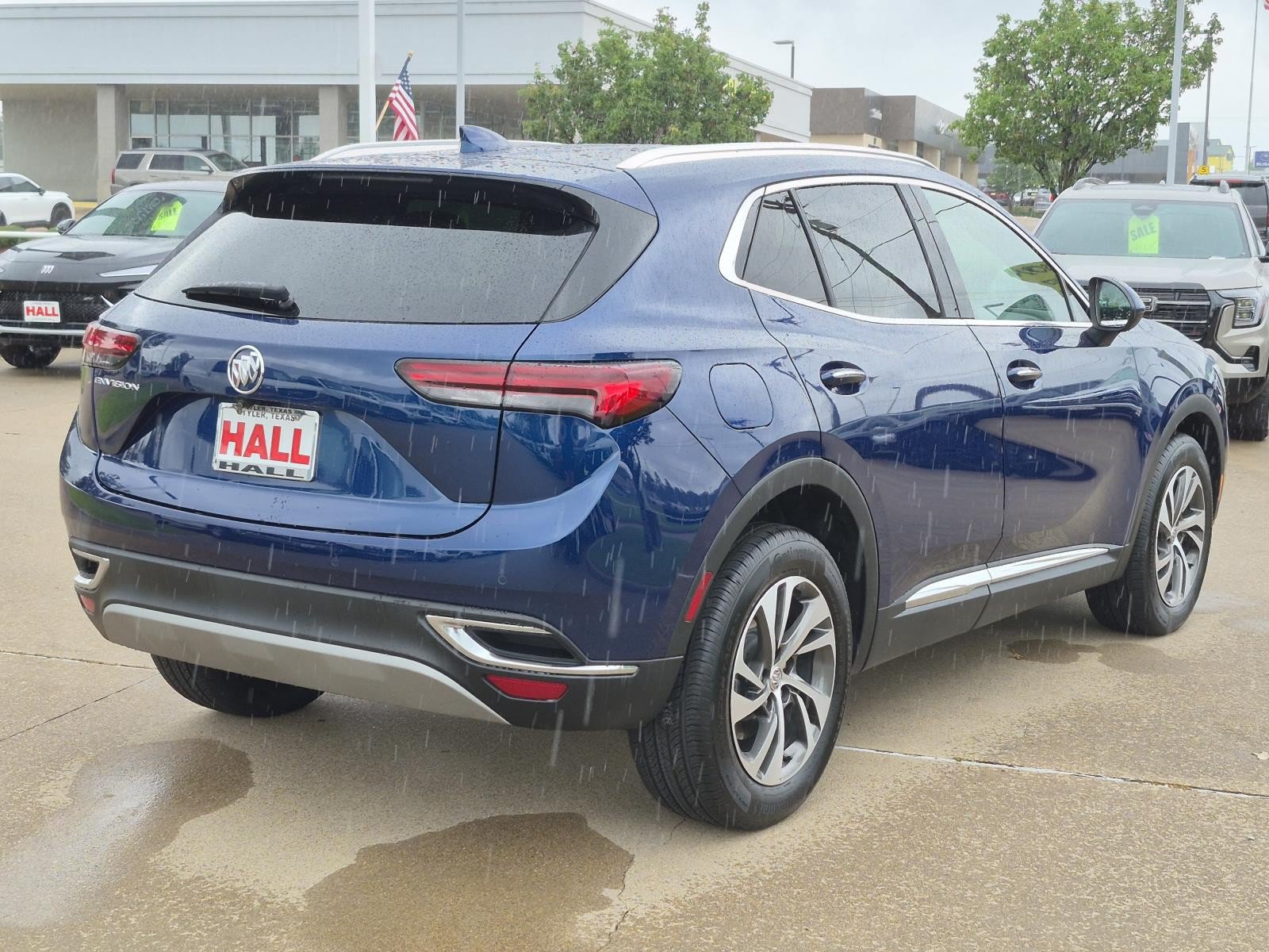 Used 2023 Buick Envision Essence FWD image 6