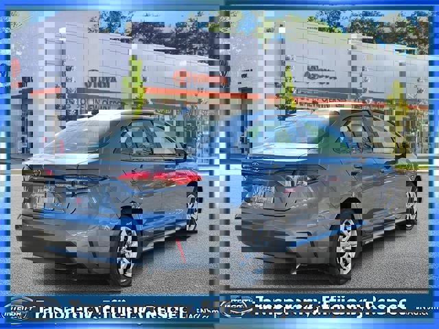 Used 2026 Toyota Corolla LE image 4