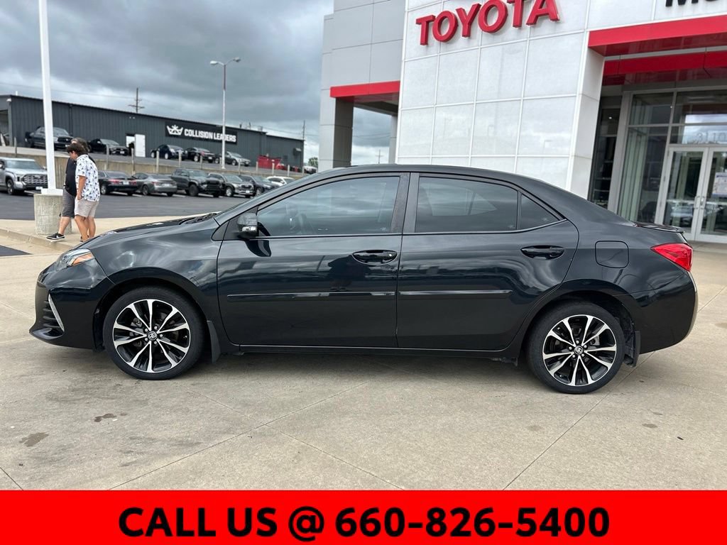 Used 2019 Toyota Corolla SE w/ Body Protection Package FWD image 2