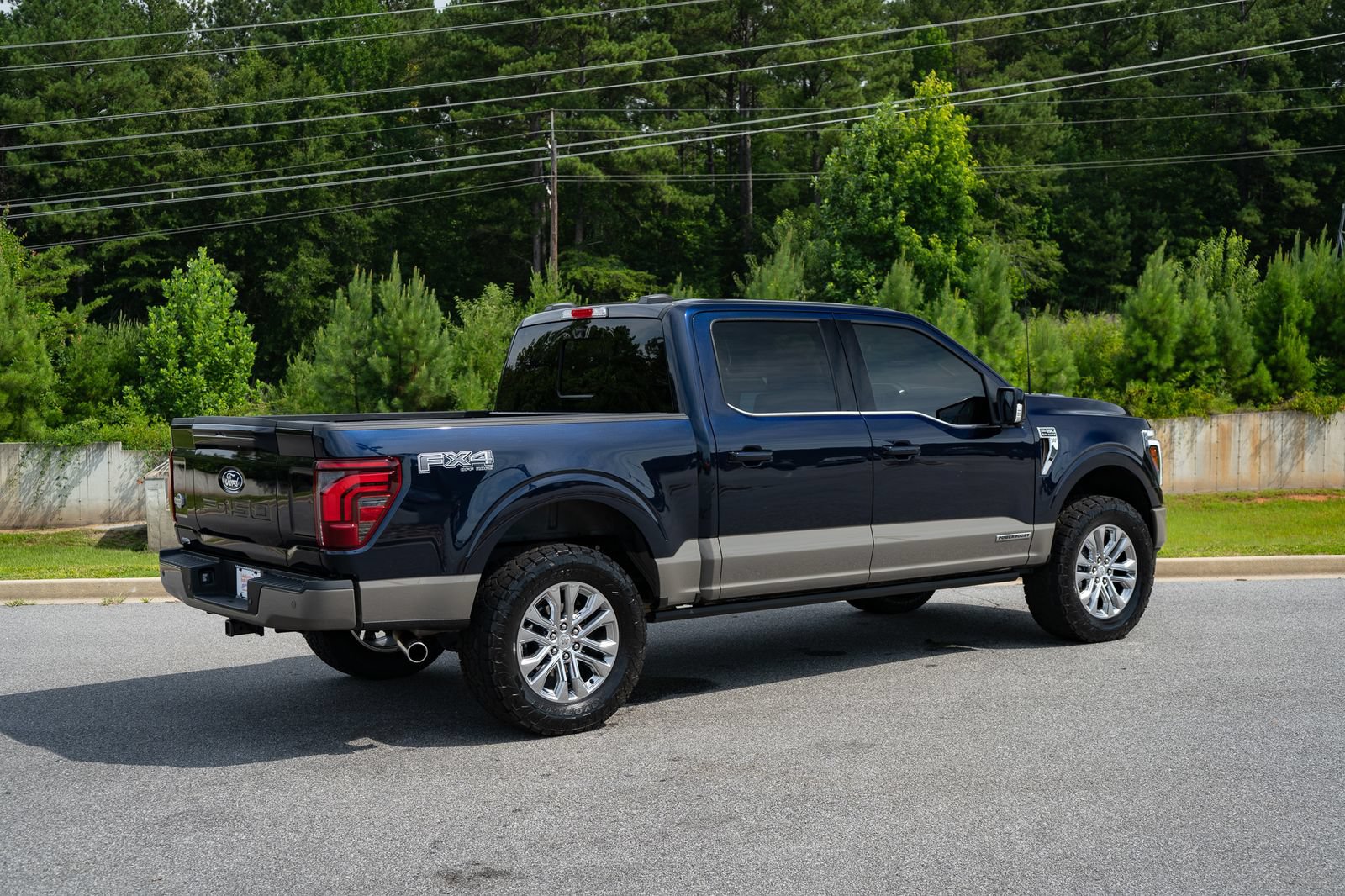 Used 2025 Ford F150 King Ranch w/ FX4 Off-Road Package AWD/4WD image 23