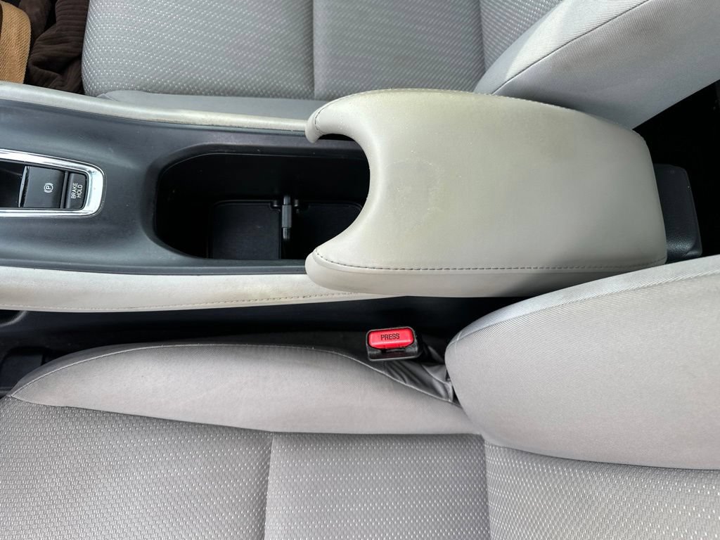 Certified 2018 Honda HR-V LX image 25
