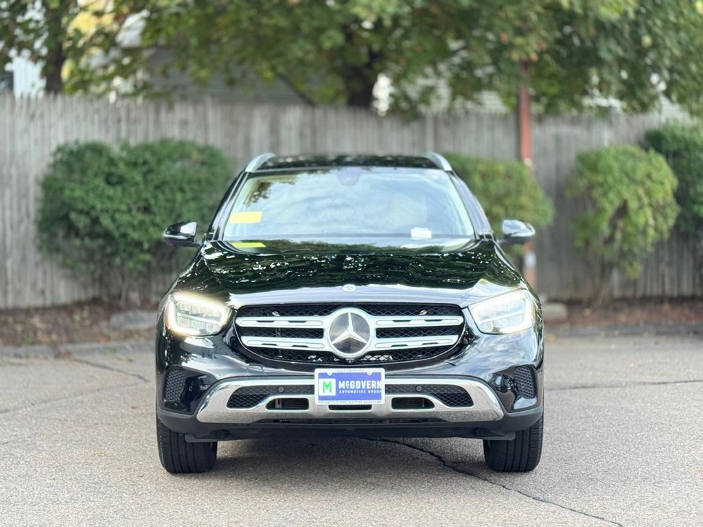 Used 2021 Mercedes-Benz GLC 300 4MATIC image 9