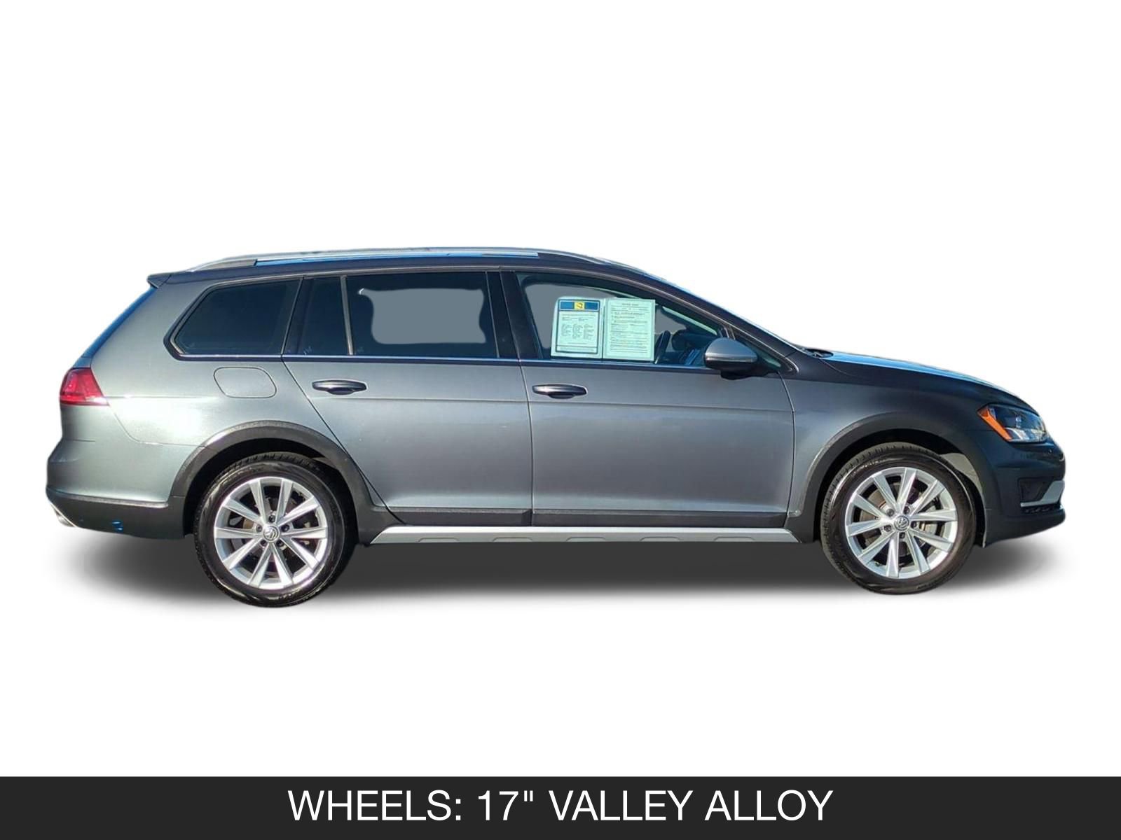 Used 2017 Volkswagen Golf Alltrack SE image 6