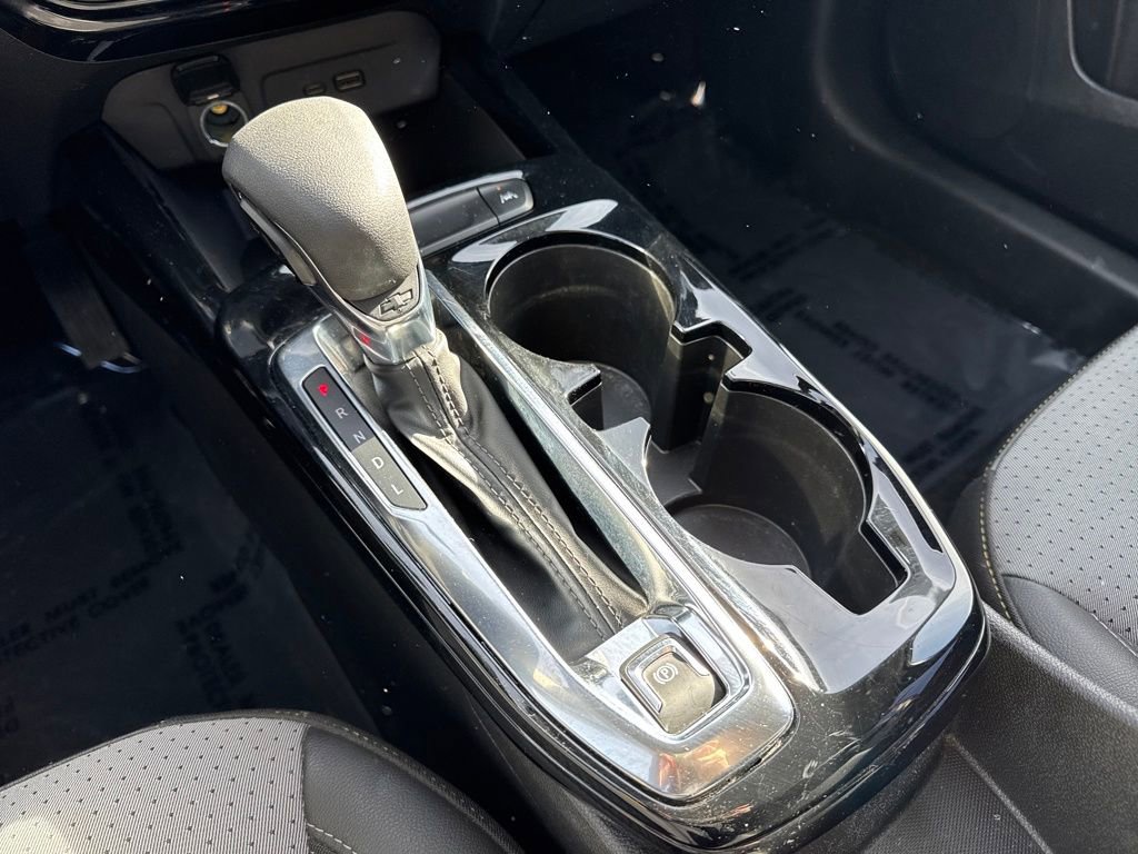 Used 2024 Chevrolet Trax LT image 32