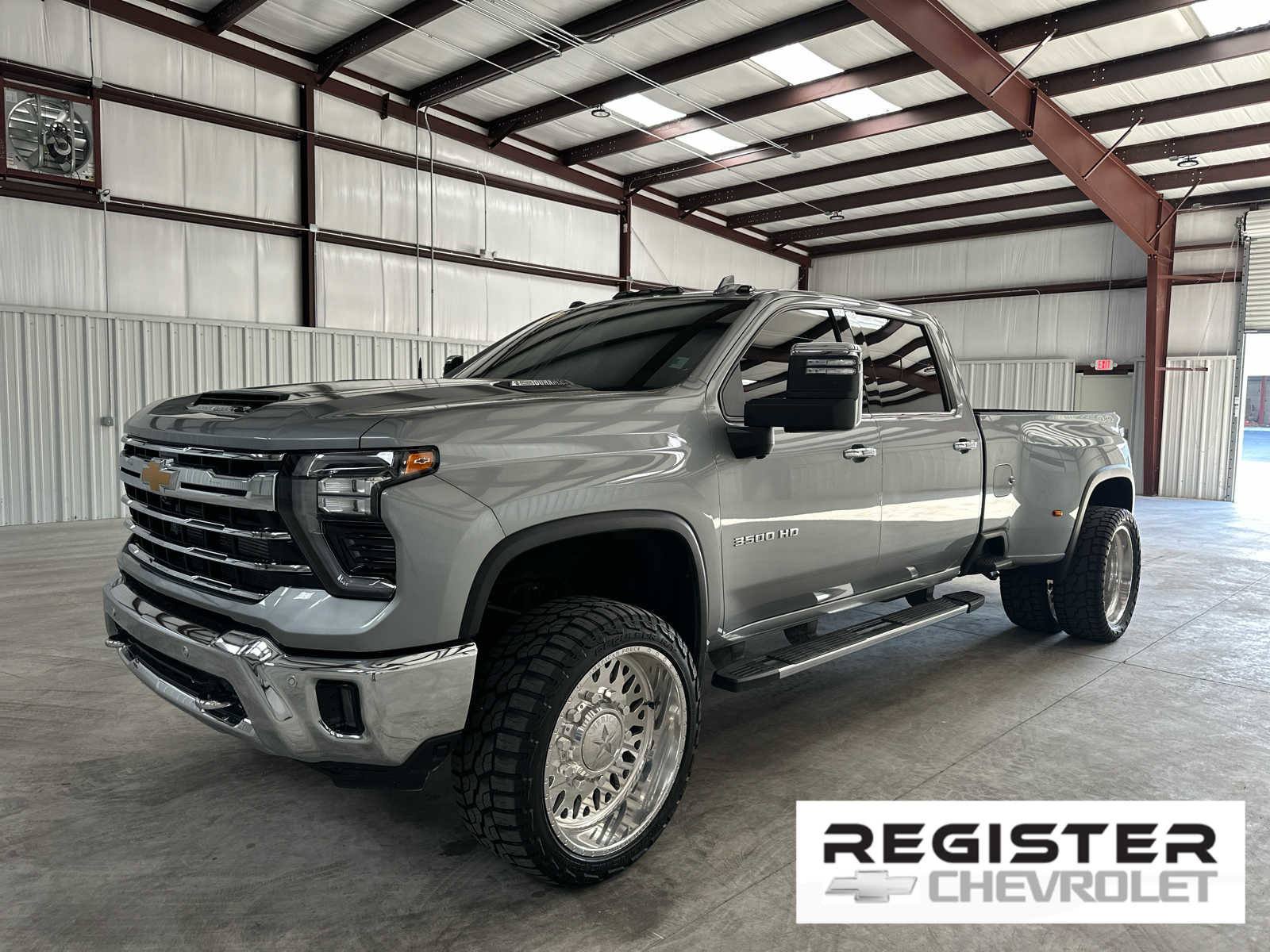 Used 2025 Chevrolet Silverado 3500 LTZ w/ LTZ Convenience Package