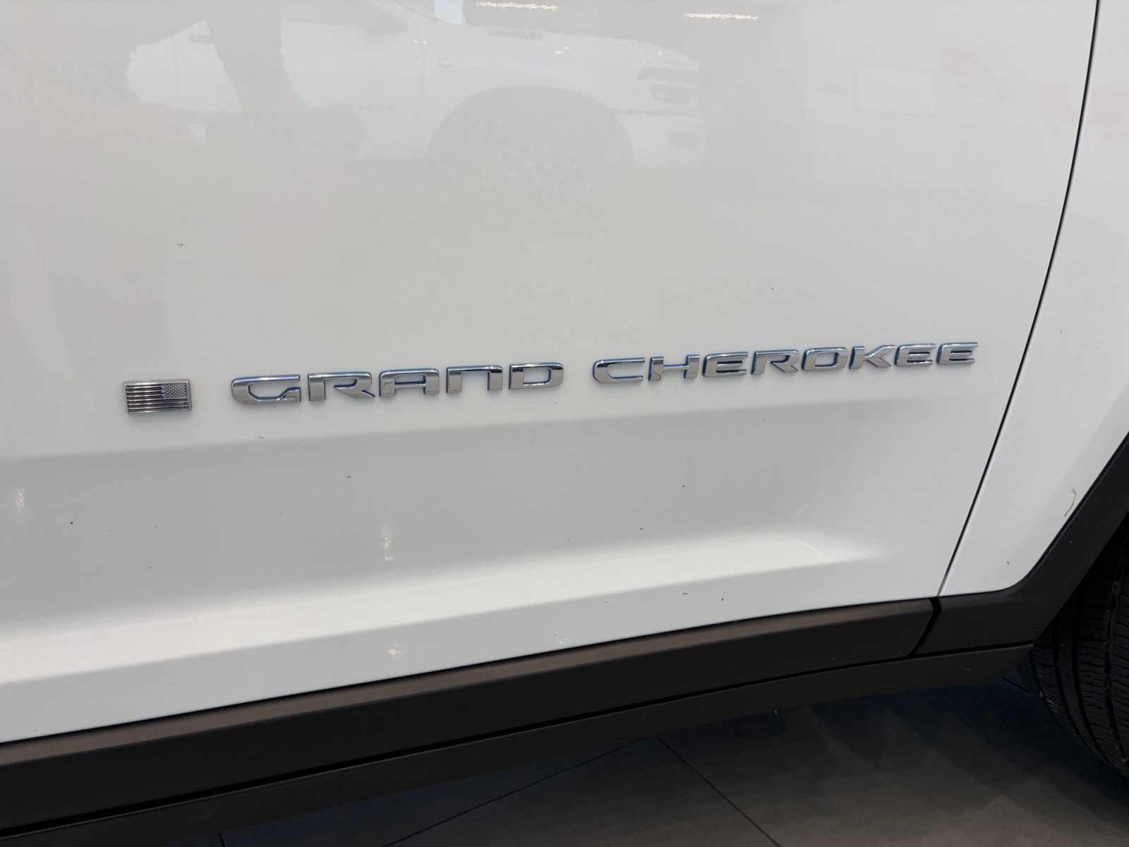 Used 2024 Jeep Grand Cherokee Limited 4xe AWD/4WD image 33