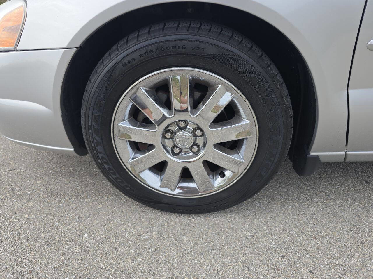 Used 2006 Chrysler Sebring Limited w/ Spring Special Group image 24