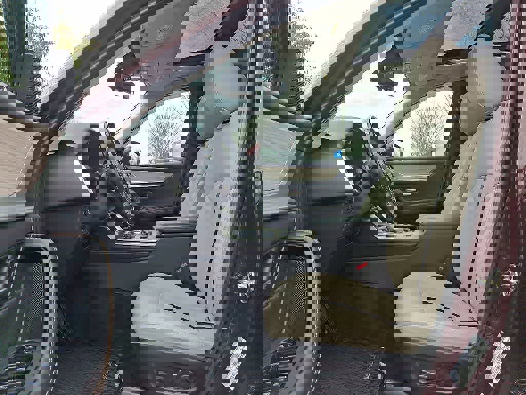 Used 2024 MAZDA CX-90 3.3 Turbo w/ Premium Package image 11