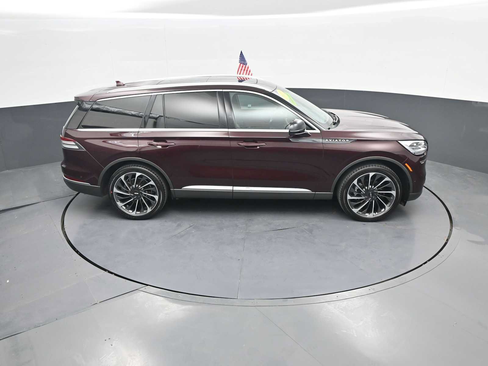 Used 2020 Lincoln Aviator Reserve w/ Equipment Group 202A AWD/4WD image 42