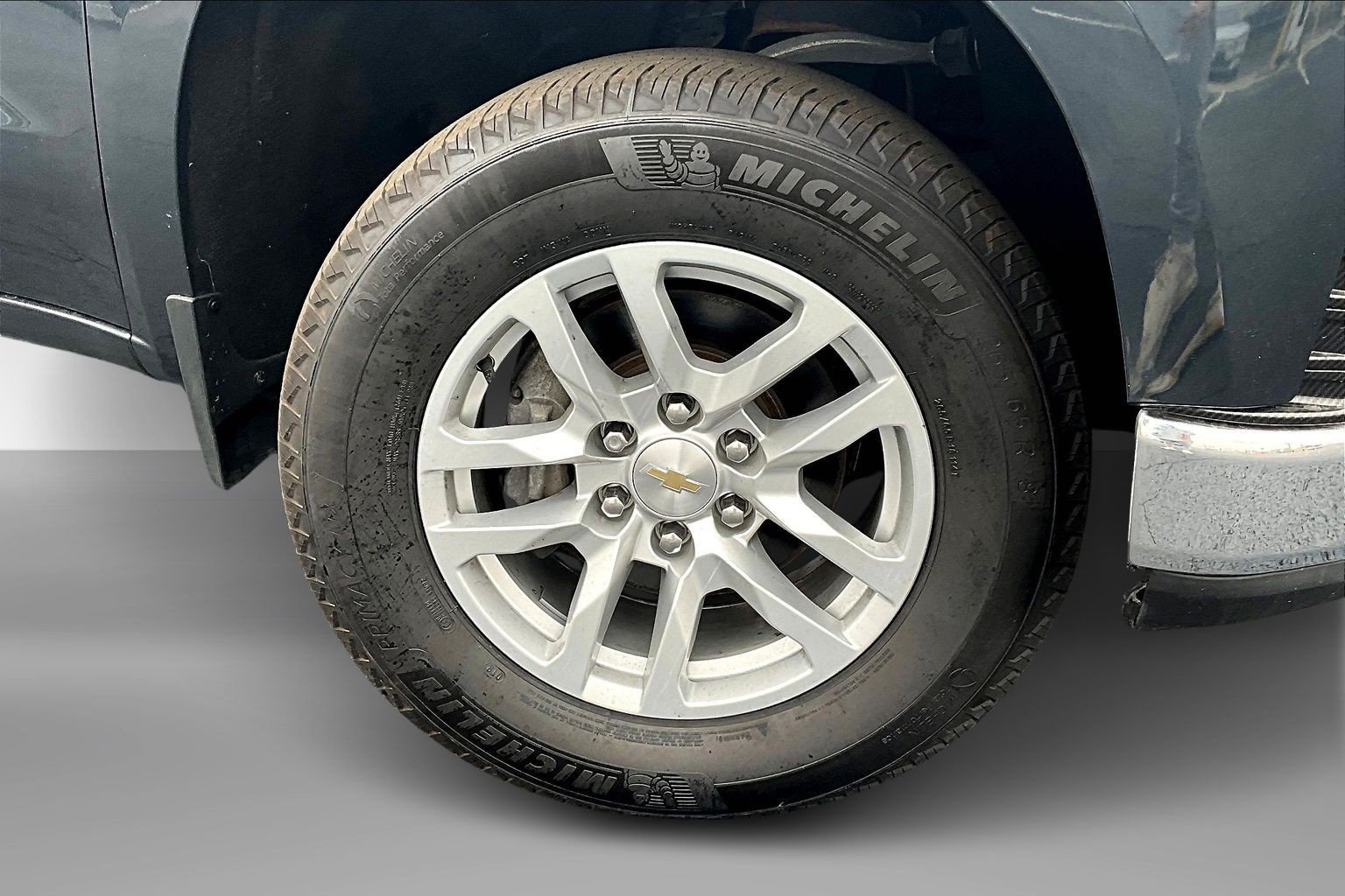 Used 2021 Chevrolet Silverado 1500 LT AWD/4WD image 9