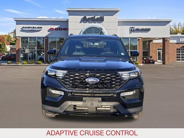 Used 2023 Ford Explorer ST-Line image 3