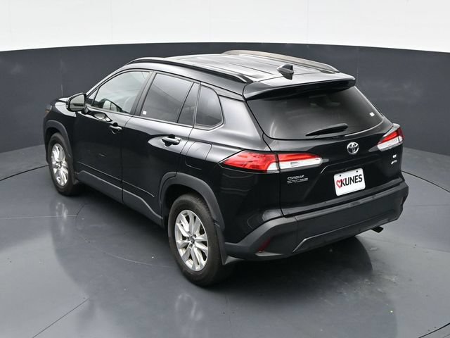 Used 2023 Toyota Corolla Cross LE w/ Moonroof Package AWD/4WD image 36
