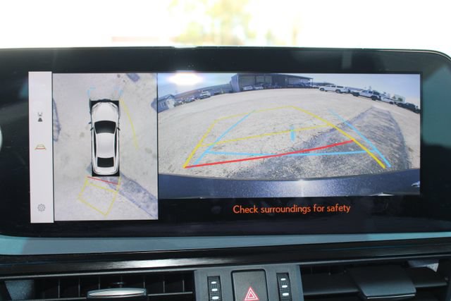 Used 2024 Lexus ES 300h w/ Accessory Package (Z1) FWD image 26
