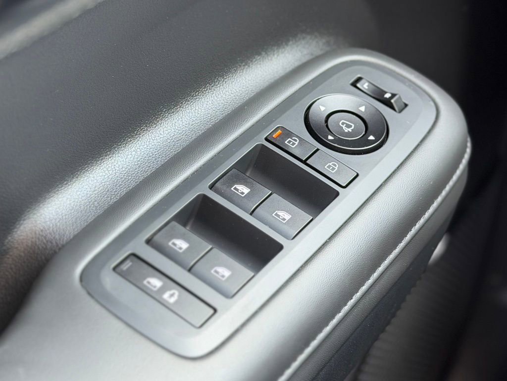 Used 2025 Hyundai Santa Fe Calligraphy image 22